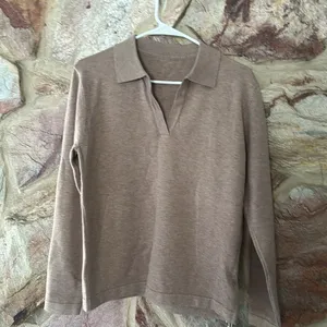 Commense Leisure Collared Pullover Sweater size small Tan thumbnail 3