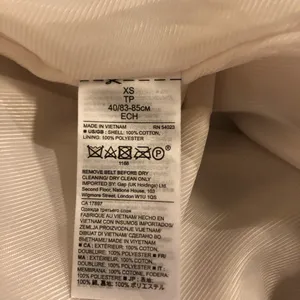 Banana Republic Tan Trench Coat thumbnail 5