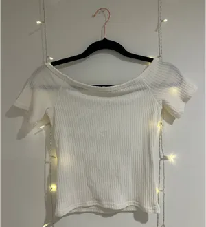 Abercrombie & Fitch Off The Shoulder Top thumbnail 2