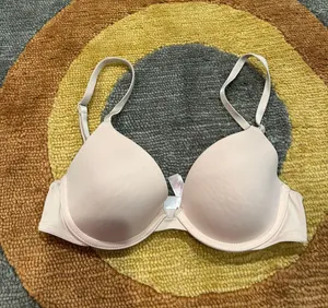 Victoria’s Secret PINK Wear Everywhere T-Shirt Lightly Lined Bra Beige Size 32B thumbnail 1