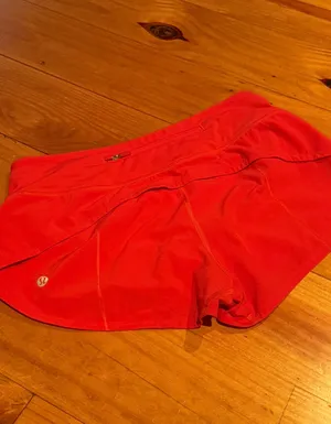 Lululemon Speed Up Low-Rise Lined Short 2.5” Carnation Red thumbnail 3