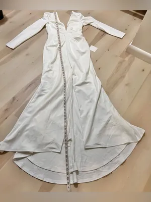 Lulus NWT Medium Stunning White Long Sleeve Mermaid Maxi Wedding Dress Bride thumbnail 9