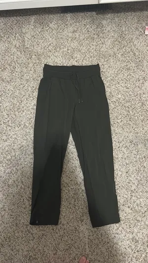 Lululemon Trousers thumbnail 2