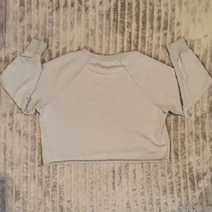 Aerie Womens Raglan Sleeve Cropped Sweatshirt Light Gray Olive Green Small‎ thumbnail 6