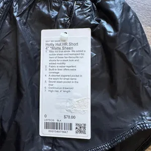 Lululemon Hotty Hot Short High Rise 4” Matte Sheen Black Size 0 NWT thumbnail 4