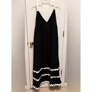 NWT Black White Ric Rac Maxi Dress‎ Size Large Vacation Boho Cupshe thumbnail 3