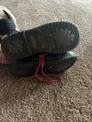 Bogs Black Combat Boots with Burgundy Laces Size 6 thumbnail 4