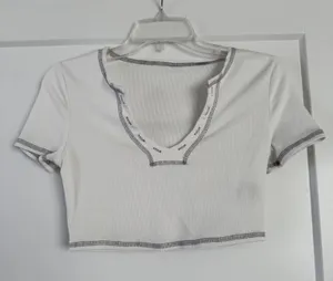 Crop top thumbnail 1