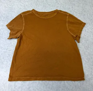 Billabong Womens Short Sleeve Crew Neck T-Shirt Mustard Yellow Size Medium NWOT thumbnail 1