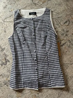 Few Moda Fall gingham and lace tank thumbnail 1