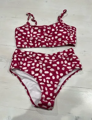 Bikini NEW W TAGS!‎ Pink with white spots size medium thumbnail 1