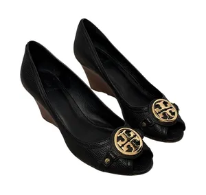 Tory Burch Leticia Open Toe Wedge Pebbled Black Leather Gold Logo size 10 thumbnail 1