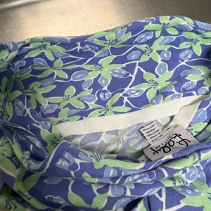 Lilly Pulitzer Blue and Green Floral Crop Tank Top - Size Medium - VGUC thumbnail 3