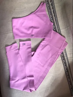 Set Active One-Shoulder bra and leggings thumbnail 1