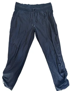 Lululemon Dance Studio Mid-Rise Crop 25" Black size 10 EUC Gym Workout Yoga Fun thumbnail 1