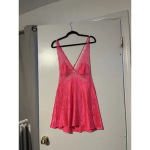 Victorias Secret Hot Pink‎ Satin Lace Slip Dress Crossback Negligee Bow thumbnail 2