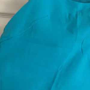 Lululemon Invigorate Training Tank Top Turquoise Tide Size 0 thumbnail 7