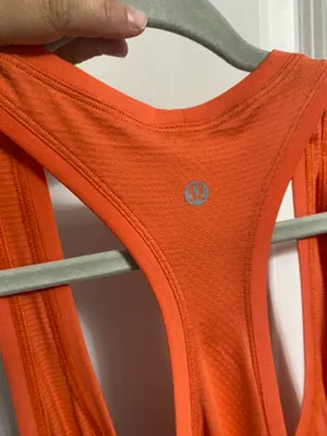 Lululemon NWT Swiftly Tech Tank thumbnail 3