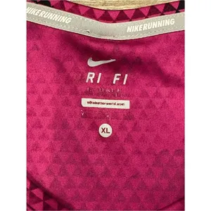 Nike Women's Magenta Floral-Print Dri-FIT Short Sleeve Tee Size XL thumbnail 2