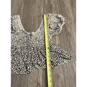 Urban‎ Outfitters Crop Top Women's M Angelo Animal Cheetah Print Smocked thumbnail 6