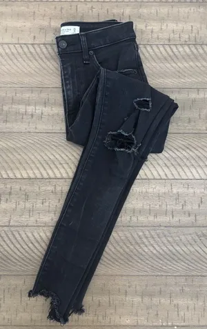 Abercrombie & Fitch Black Distressed Skinny Jeans thumbnail 1