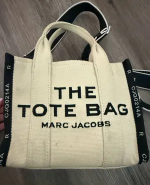 The Tote Marc Jacobs Bag thumbnail 1