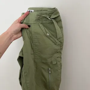 iamgia green Jetta cargo pants thumbnail 6