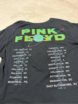 Daydreamer Pink Floyd Black Tee Prism Rainbow medium thumbnail 11