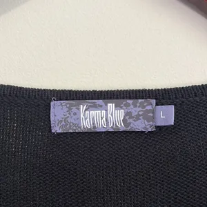 Karma Blue Women’s Dolman Sleeve Sweater Size Large thumbnail 4