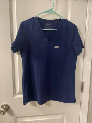 Figs Freex Line Navy scrub set thumbnail 2