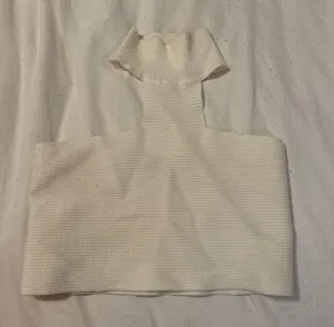 Edikted halter knit crop top thumbnail 1