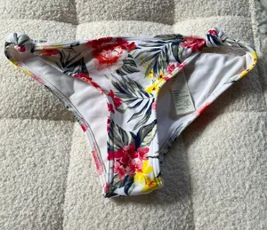 Abercrombie Bikini Bottom thumbnail 1