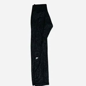 Fabletics Black Patterned Leggings thumbnail 4