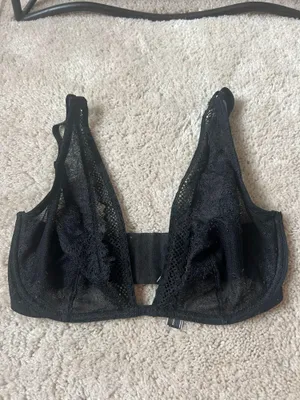 Victoria's Secret Lace Bra thumbnail 4
