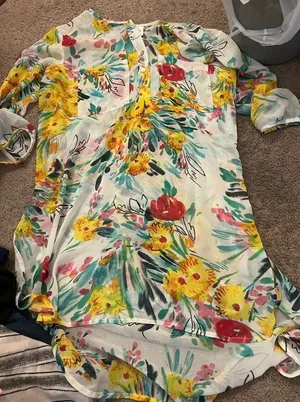 Fig‎ & flower sheer floral tunic top M thumbnail 1