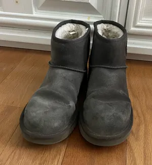 Koolaburra by UGG Boots Grey Ankle Suede thumbnail 1