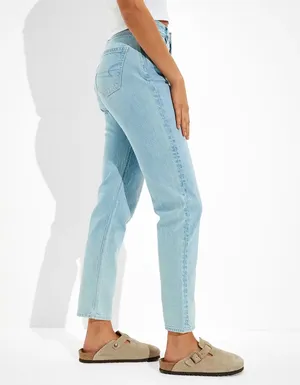American Eagle x The Jeans Redesign Mom Jean in Washed Blue Size 14 thumbnail 2