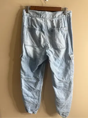 American Eagle women’s cargo joggers size 6 thumbnail 4