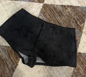 & Other Stories Suede black shorts thumbnail 1