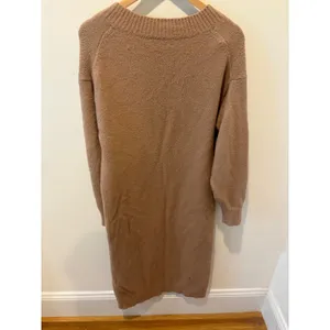 Wilfred Aritzia Brown V-Neck Wool Cashmere Blend Midi Sweater Dress Small thumbnail 3