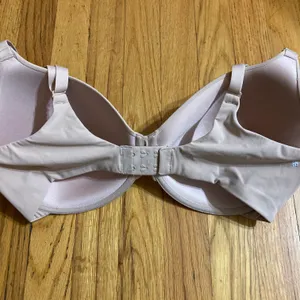 SKIMS T-Shirt Bra 38DD thumbnail 3