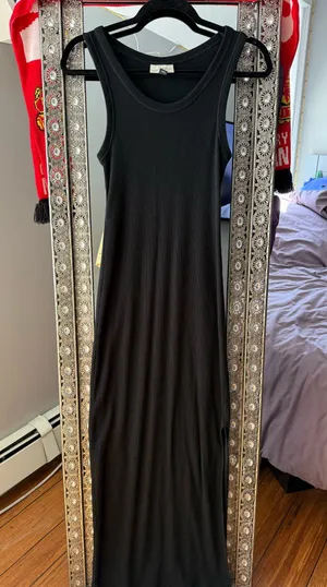 Universal Threads Black Maxi Dress thumbnail 1