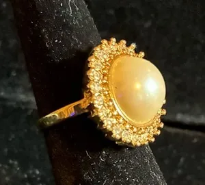 Vintage Cocktail Ring Faux Pearl Rhinestones Size 6 thumbnail 1