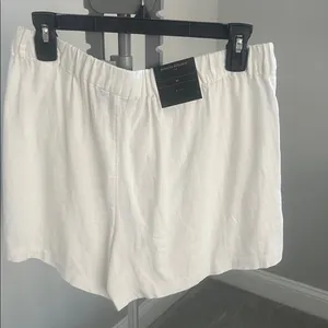 Banana Republic Factory High Waist Cream Shorts thumbnail 2