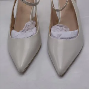 Frankie4 Womens Gigi Pumps Sz 10 Ivory Leather Pointed Toe Heels Wedding Party thumbnail 4