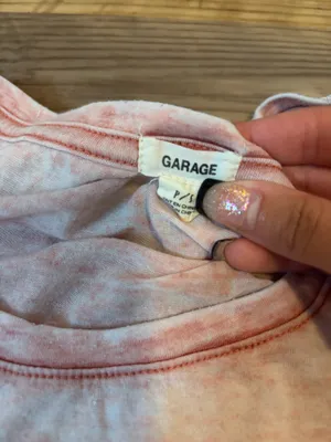 light pink/red garage short sleeve shirt thumbnail 4