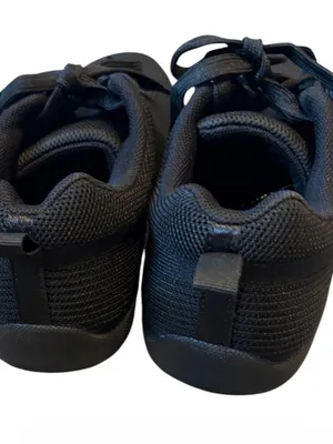 Women’s Shooneeya Black Minimalist Sneakers NWOT Size 6.5 (37) thumbnail 3