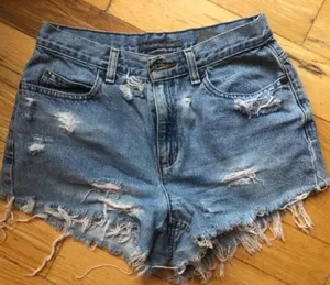 Liz Claiborne Vintage High Waisted Denim Short thumbnail 2