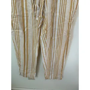 Land 'n Sea Womens Sz M Pull On Pants Linen Blend Elastic Waist Gold Stripe NEW thumbnail 3