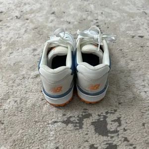 New Balance 550 Sneakers Size 8 - White Mercury Blue thumbnail 4